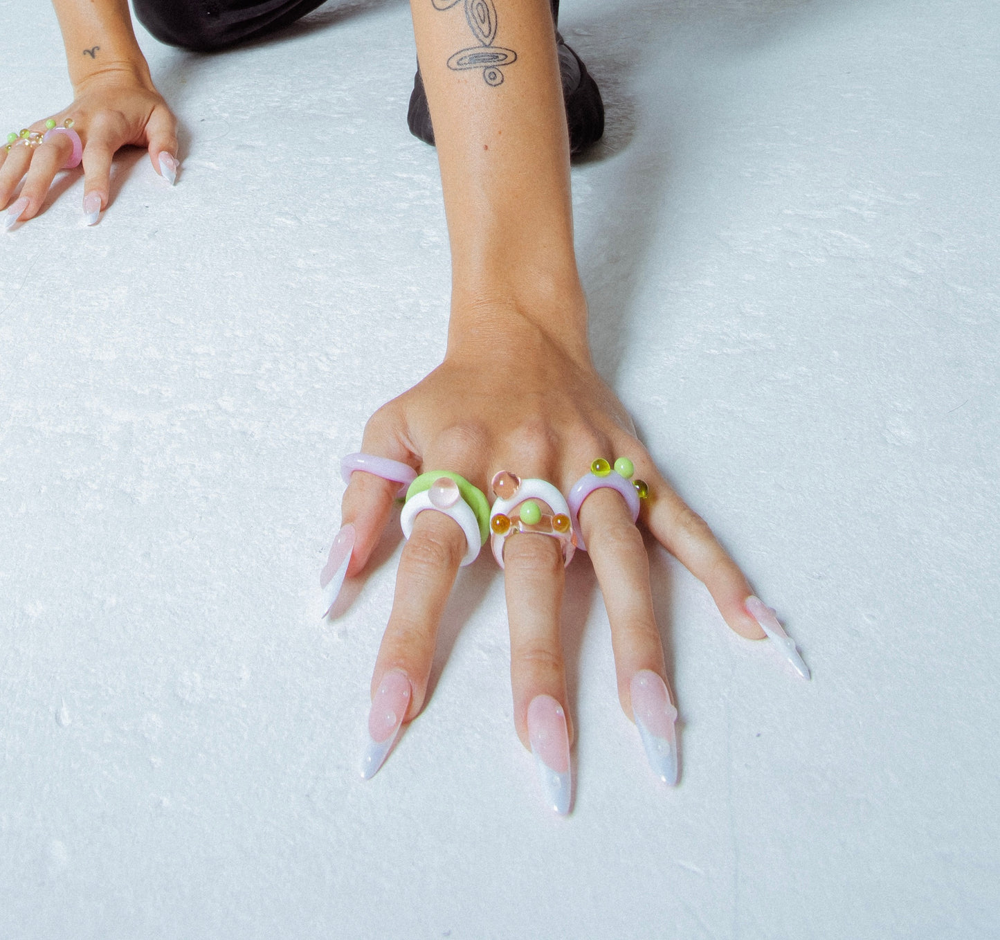 Pink Quartz Green Bubble Murano Glass Ring